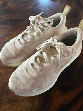 Nike Women's cream walking shoes